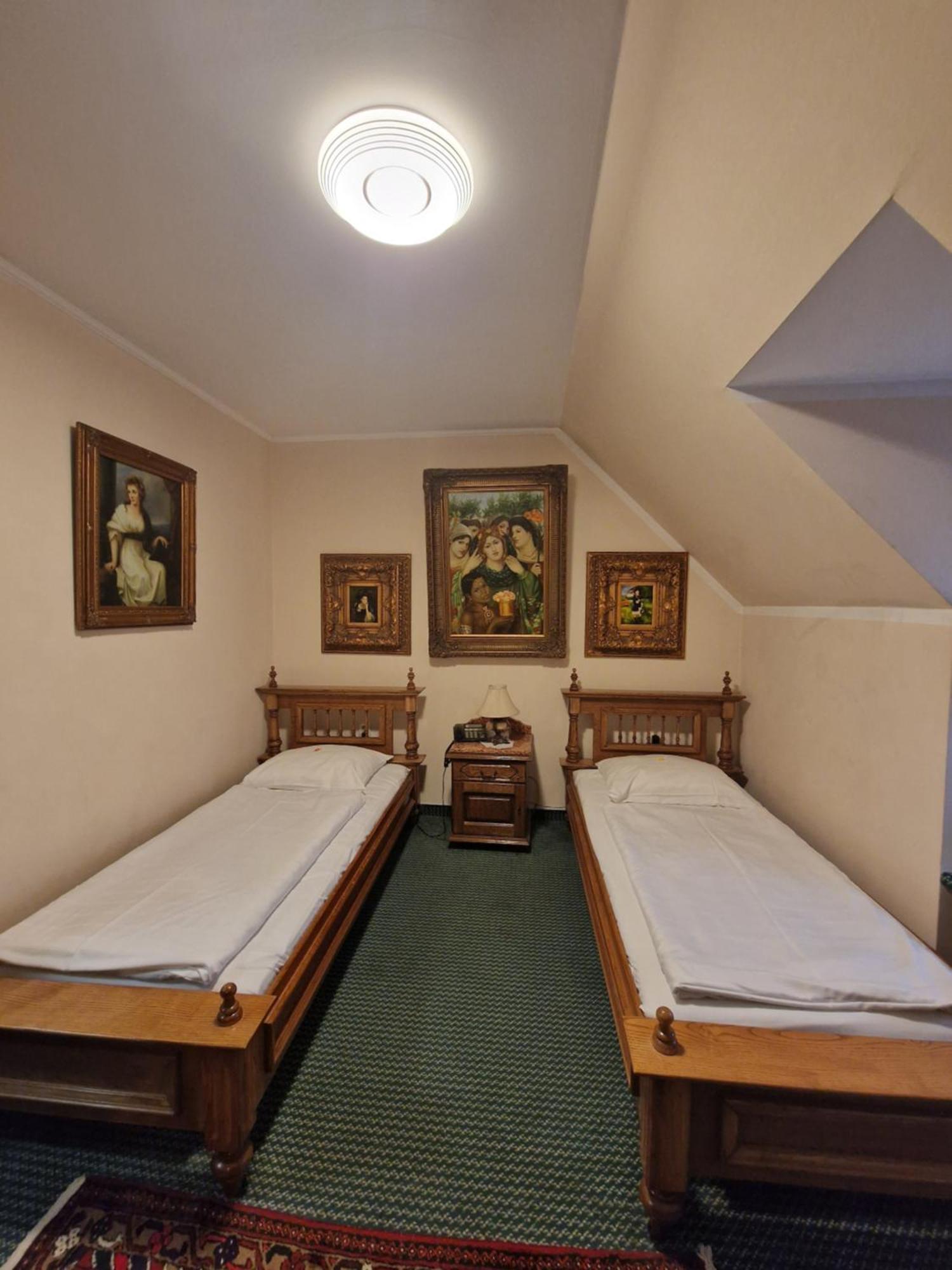Hotel Razgorsek Velenje Exteriör bild